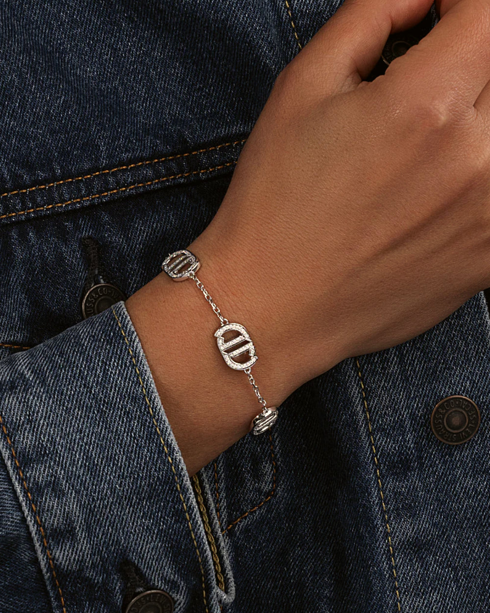 MOISSANITE MONOGRAM BRACELET. - WHITE GOLD